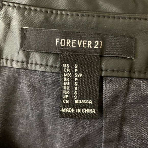 Floral sequin mini - Picture 4 of 4